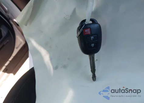 2015 Toyota Rav4 Xle from USA, damaged, VIN 2T3RFREV7FW306261